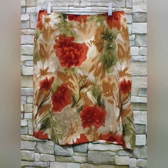 Worthington Dresses & Skirts - Worthington‎ Floral Mini Skirt 12P